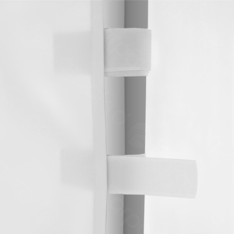 Sujeción del lateral a la pata con tiras de velcro